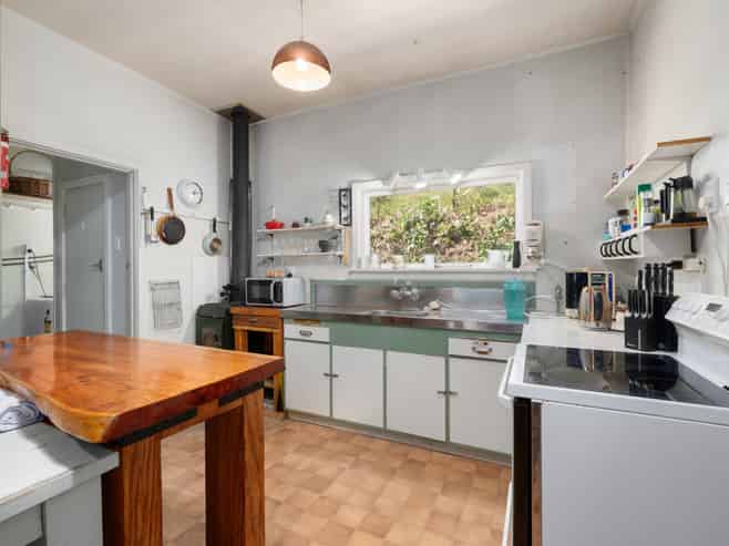 511 State Highway 1, Picton