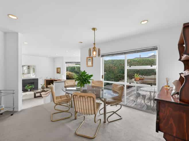 2/176 Upland Road, Remuera