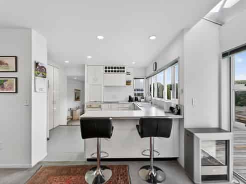 2/176 Upland Road, Remuera