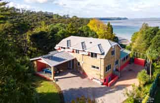 123 Wood Bay Road, Titirangi