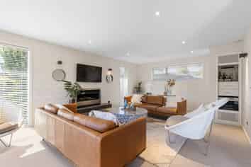 50 McDougall Avenue, Merivale