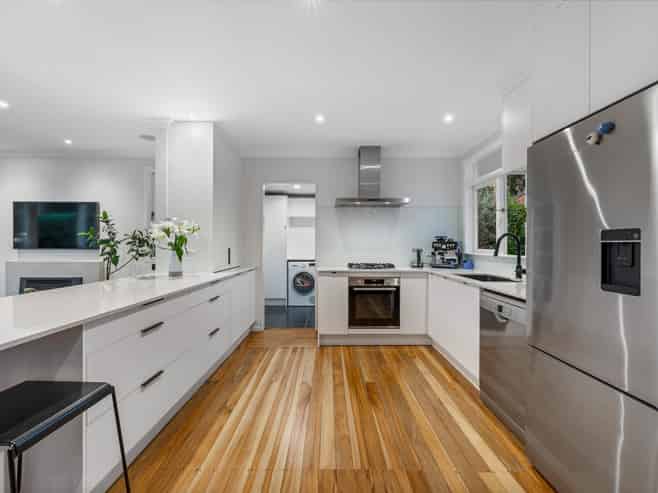 17 Poto Street, Te Atatu South