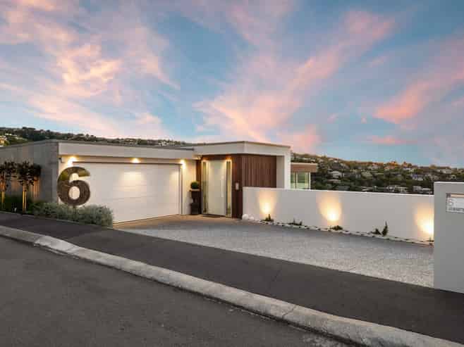 6 Gazelle Lane, Redcliffs