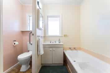 6 Cardiff Road, Pakuranga Heights