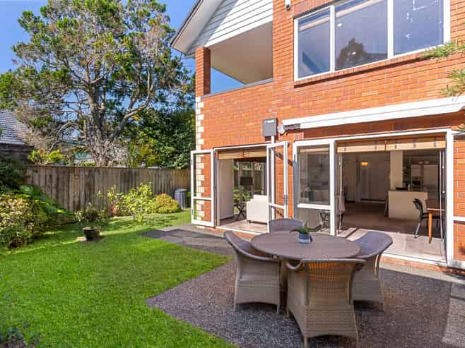 8A Garland Road, Greenlane