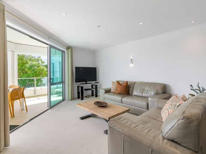 206/136 Marine Parade, Mount Maunganui