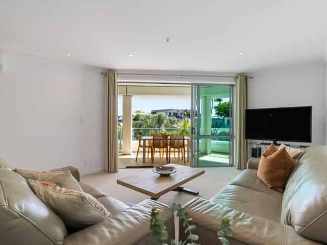 206/136 Marine Parade, Mount Maunganui