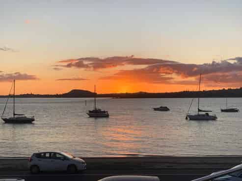 Auckland’s Only True Beachfront Motel