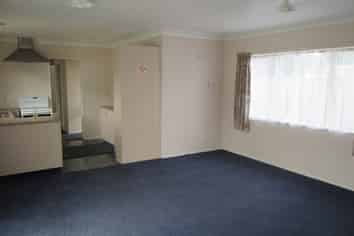 2/17 Garaway Street, Whakatane