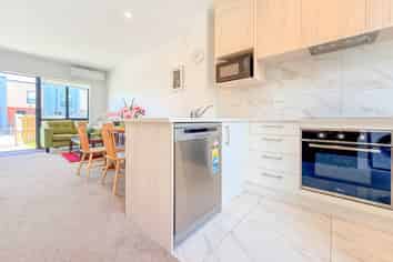 12 Aumarire Lane, Favona