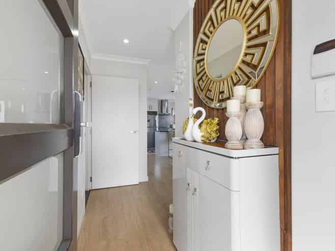 87 Naylors Drive, Mangere