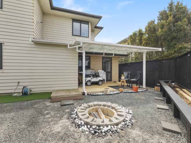 87 Naylors Drive, Mangere