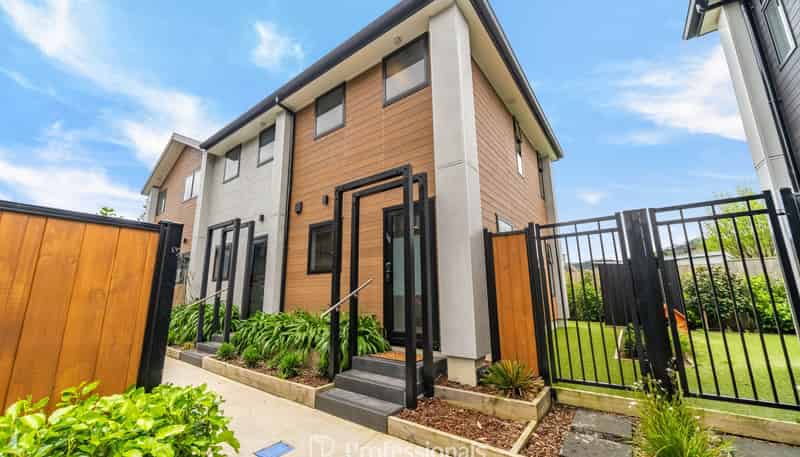 1/12 Rainey Grove, Taita