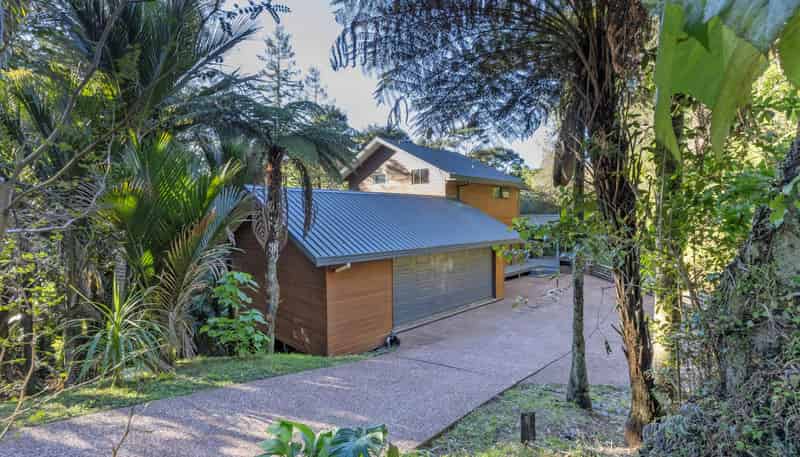 156 Laingholm Drive, Laingholm