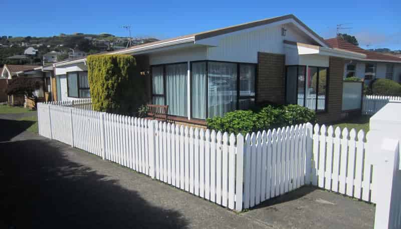 a/48 Oxford Street, Tawa