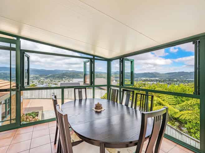 31 Birkinshaw Grove, Riverstone Terraces