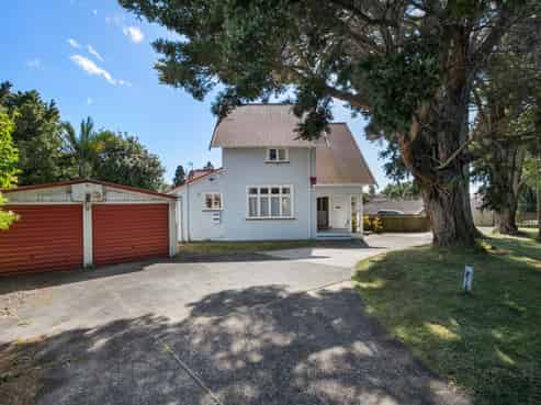 9 Swanson Road, Henderson