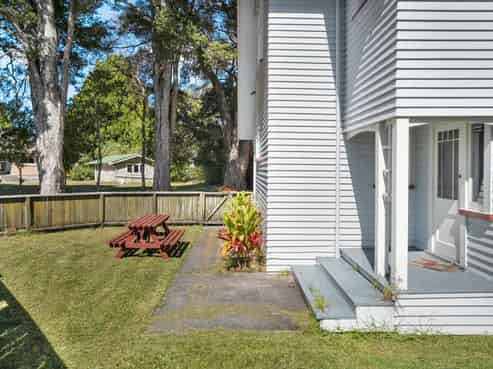 9 Swanson Road, Henderson