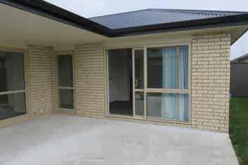 36 Saxbys Road, Glenview