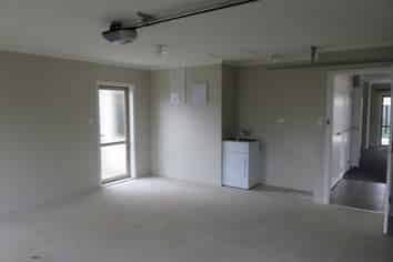 36 Saxbys Road, Glenview