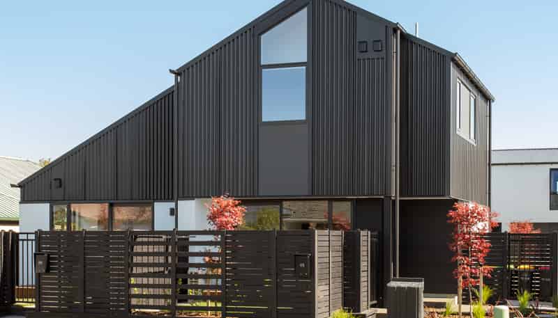 1/15 Silvester Street, Woolston