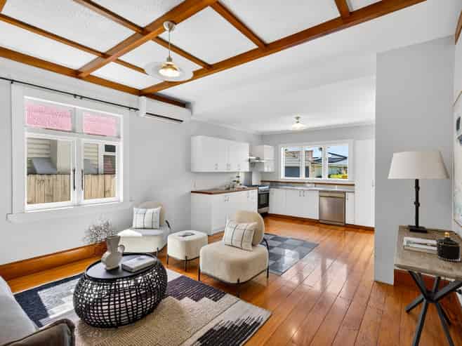 231 Georges Drive, Napier South