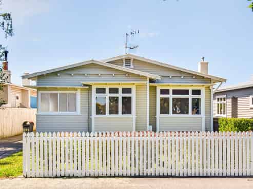 231 Georges Drive, Napier South