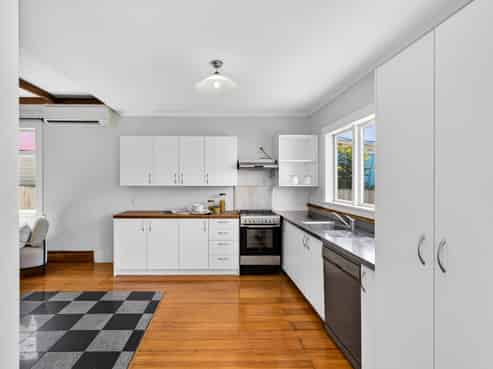 231 Georges Drive, Napier South