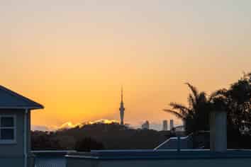 30C Kurahaupo Street, Orakei