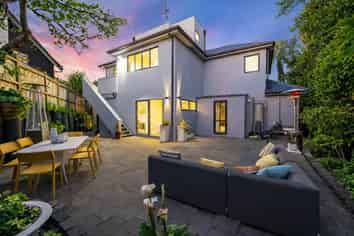 30C Kurahaupo Street, Orakei