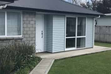 6A Le Quesne Place, Fairfield