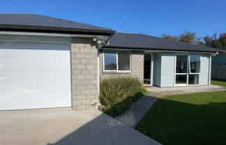 6A Le Quesne Place, Fairfield