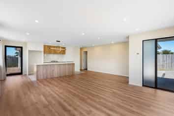 4 Paapaka Way, Waiuku