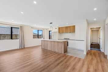 4 Paapaka Way, Waiuku