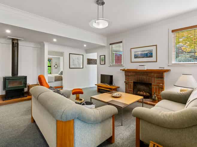 33 Dame Street, Waikouaiti