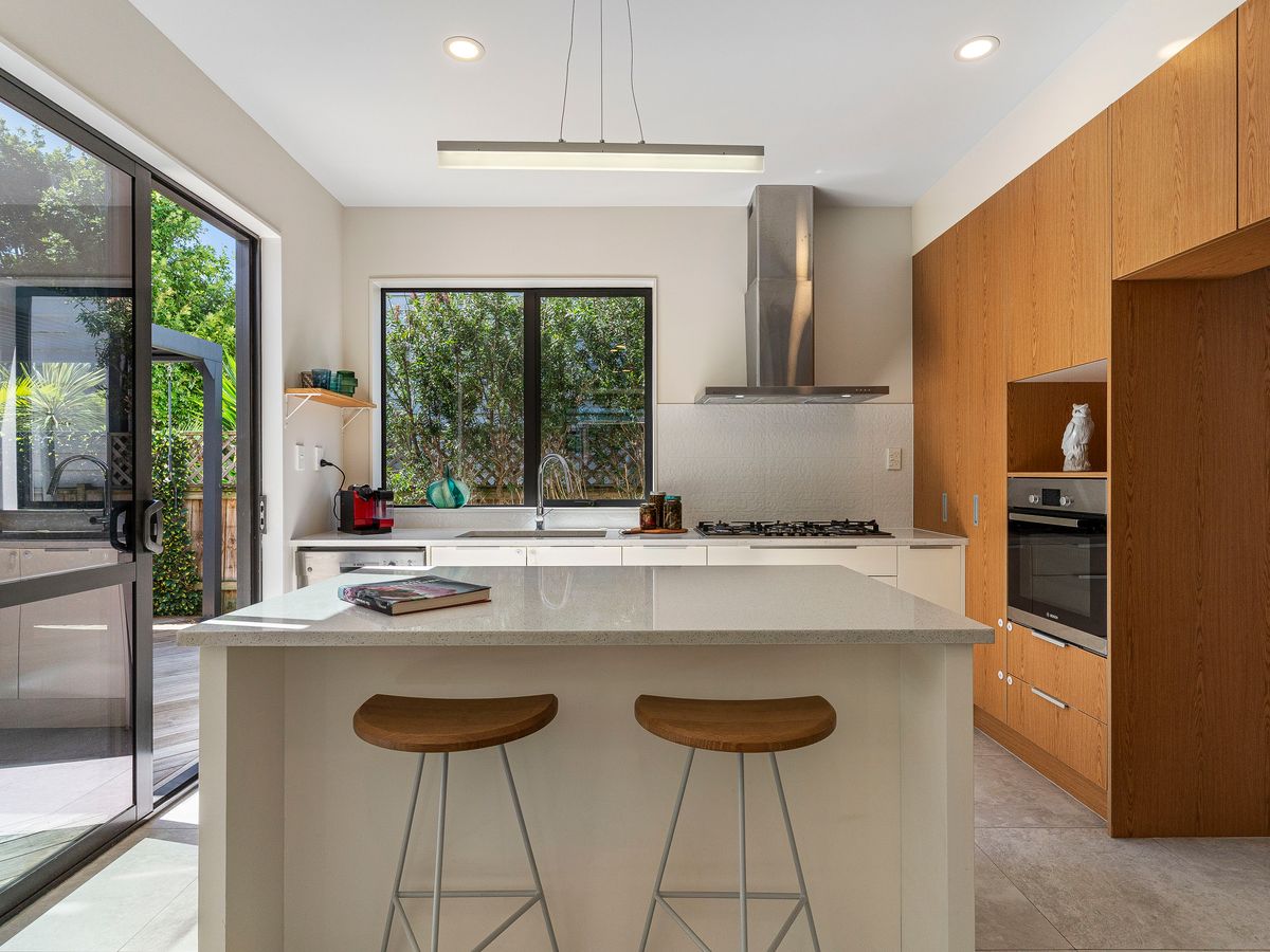 20 Greenfinch Road, Hobsonville, Waitakere City, Auckland - Photo 2