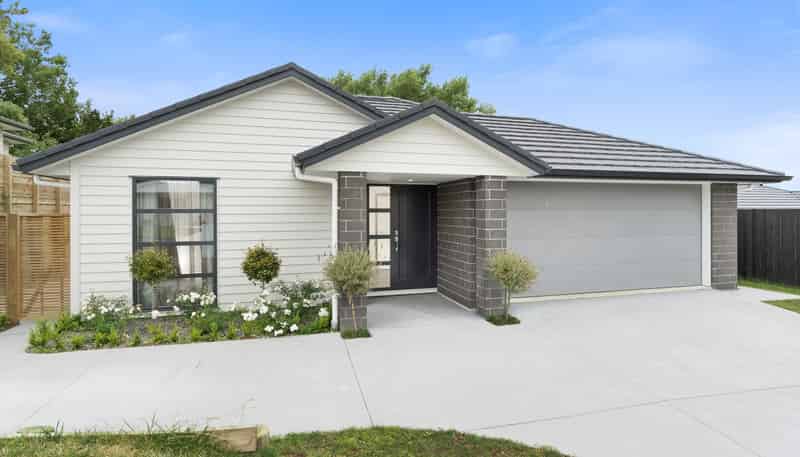 74 Fairfax Crescent, Pyes Pa