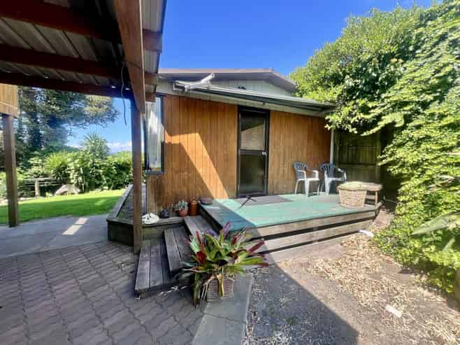 15 Dunlop Road, Opotiki