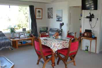 586 Niagara-Waikawa Road, Waikawa