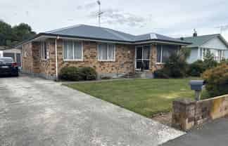 38 Davis Crescent , Netherby