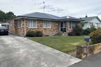 38 Davis Crescent , Netherby