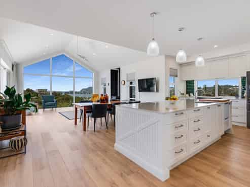 17 Azimuth Road, Tairua