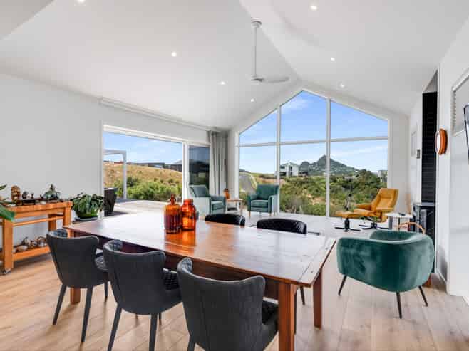 17 Azimuth Road, Tairua