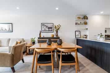 30/8 Thompson Park Road, Mount Wellington