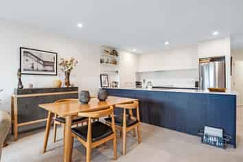 30/8 Thompson Park Road, Mount Wellington