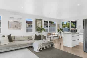 60 Owen Road, Outer Kaiti