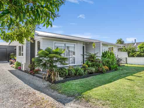 60 Owen Road, Outer Kaiti