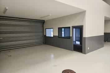 For lease - extrememly rare opportunity