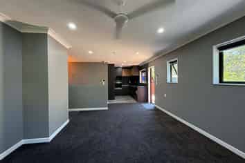 16C Avonleigh Road, Green Bay