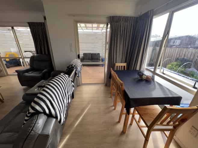 12B Rosier Road, Glen Eden